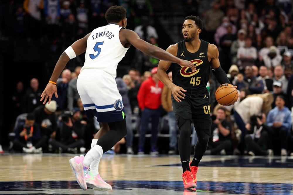 对方凭借更 对方凭借更